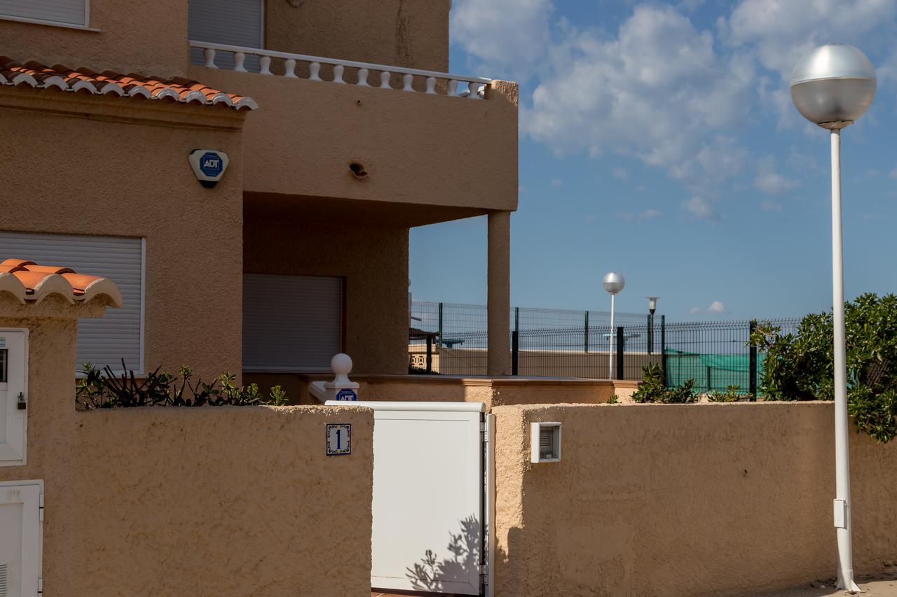 Travel Habitat Casa Perellonet Vila Valência Exterior foto